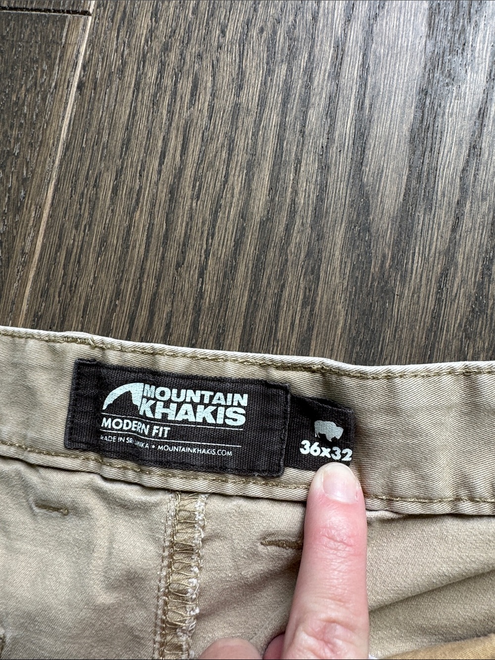 Mountain Khakis Men's Khaki Chino Pants - Picture 2 of 3